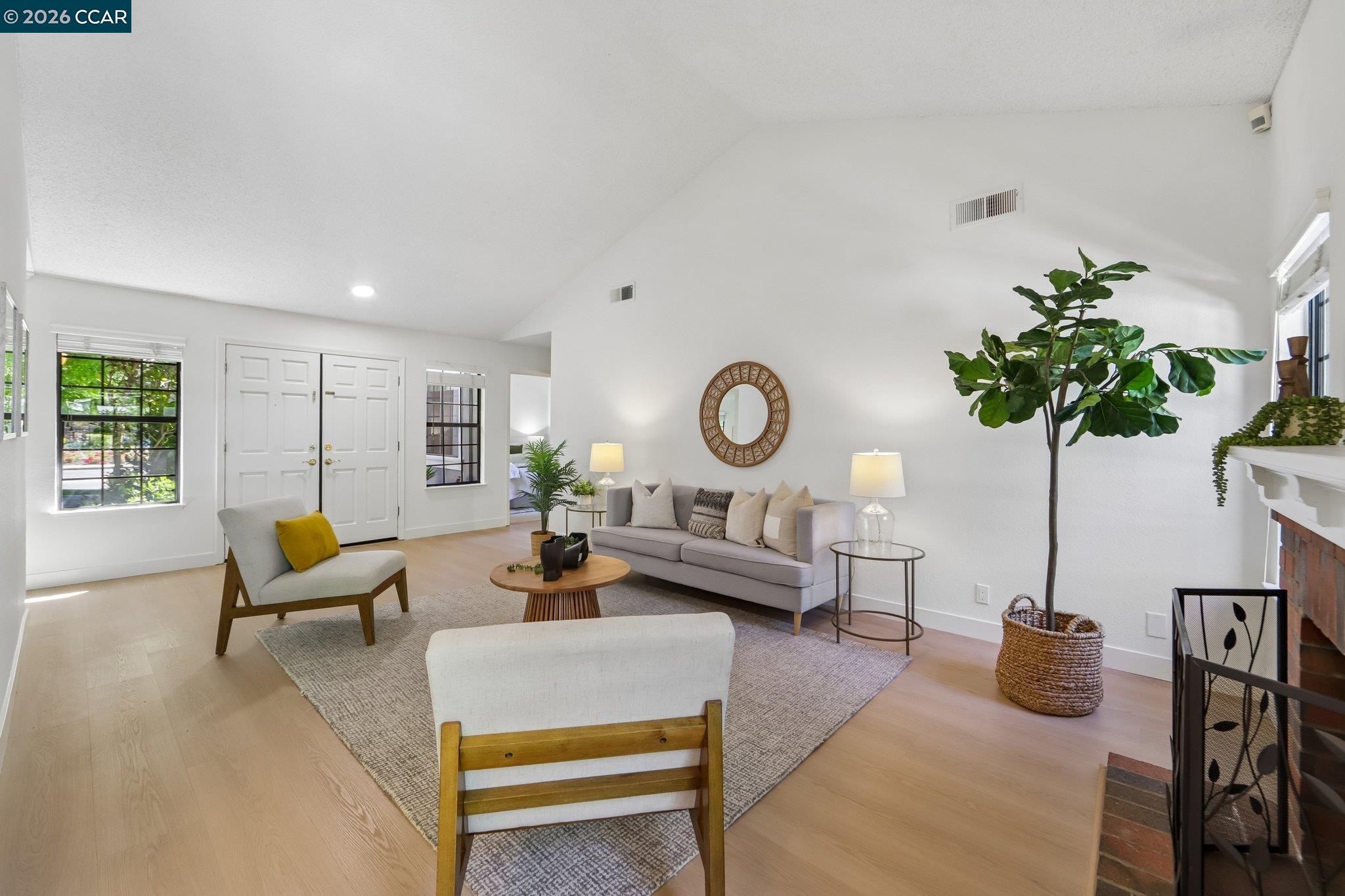 1129 Sunshine Circle