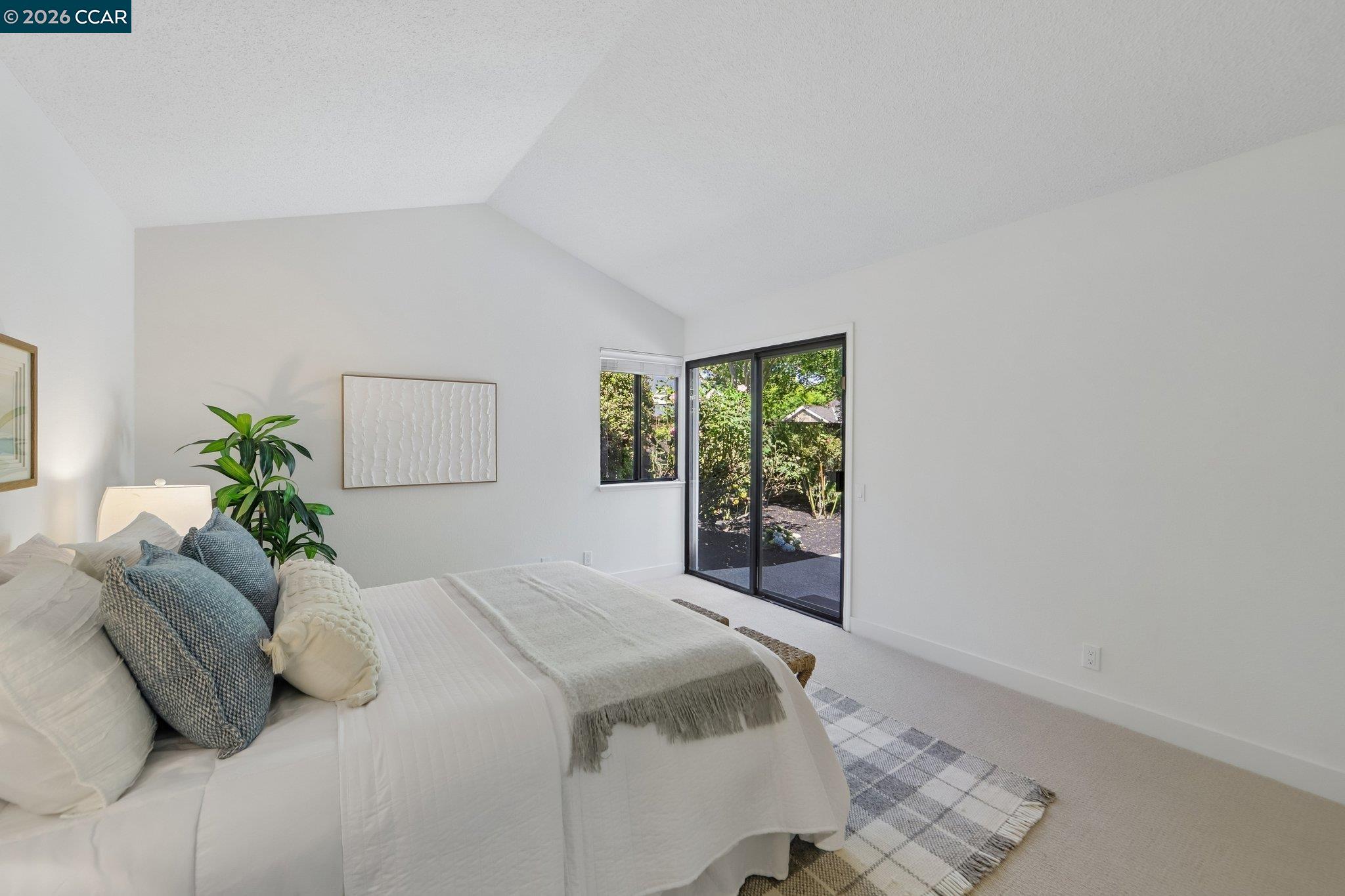 1129 Sunshine Circle