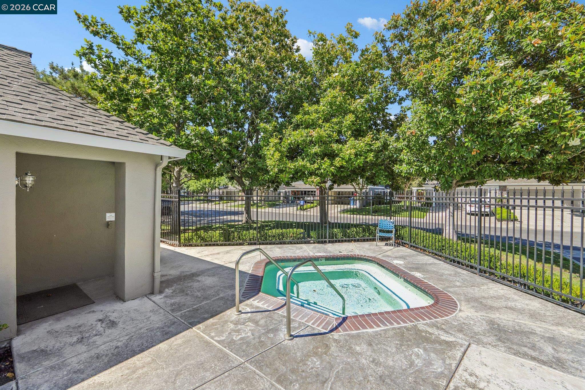 1129 Sunshine Circle