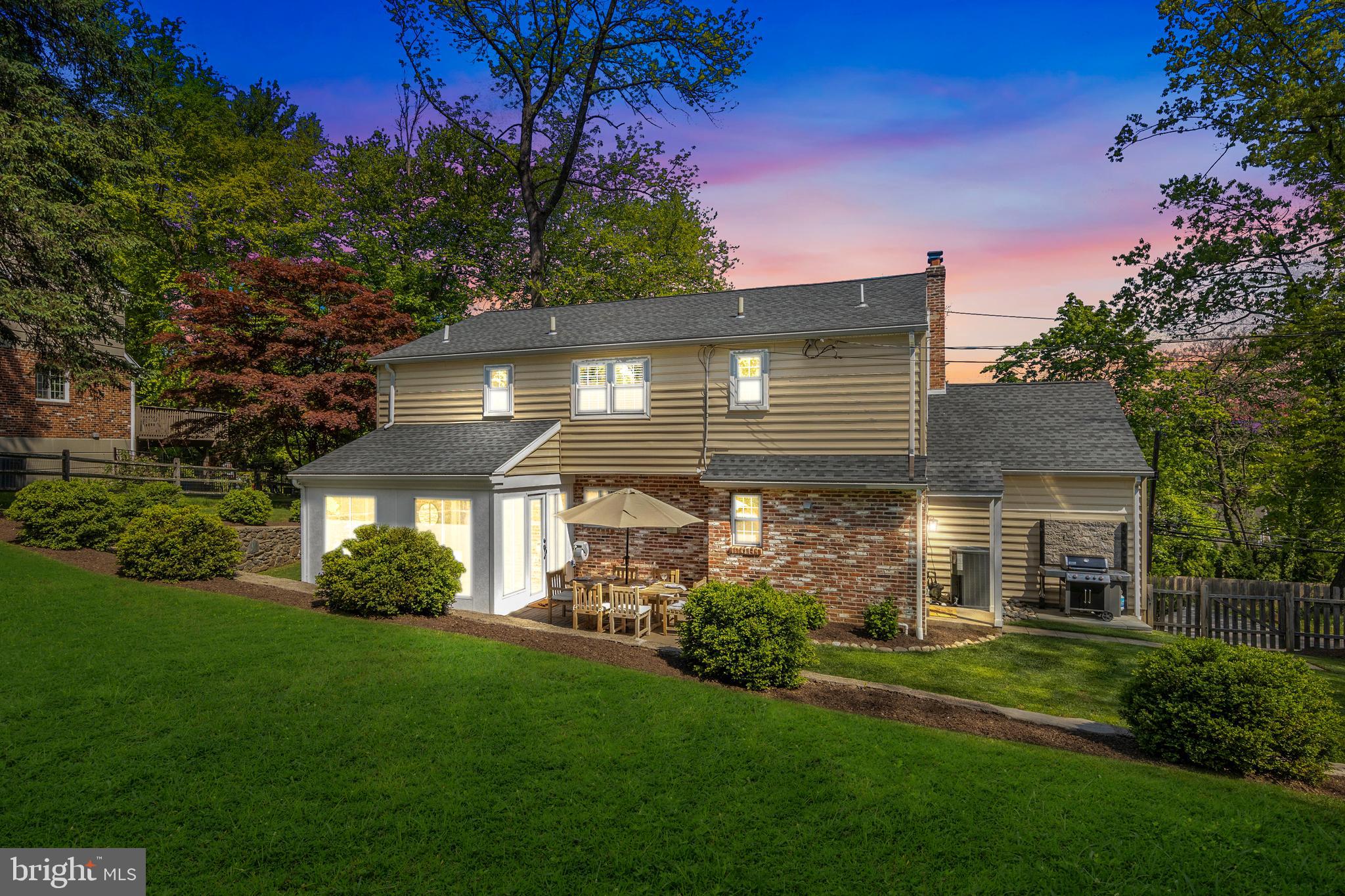441 Iven Ave