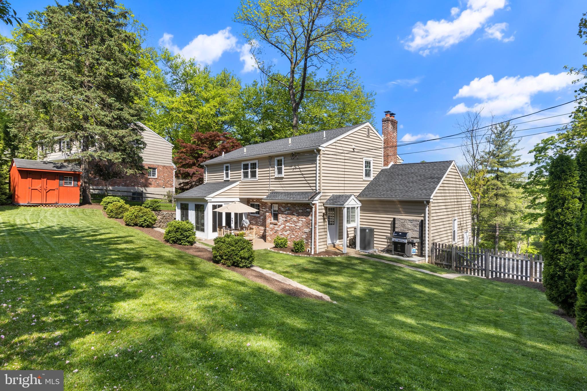 441 Iven Ave