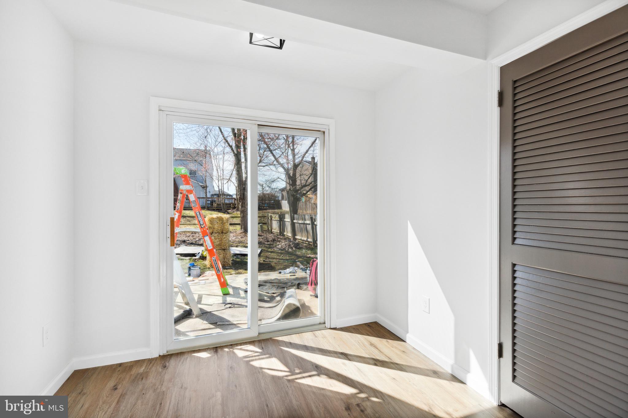 100 Hunt Dr