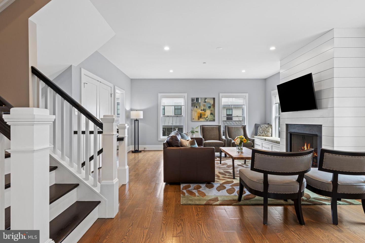 24 Price Ave #1