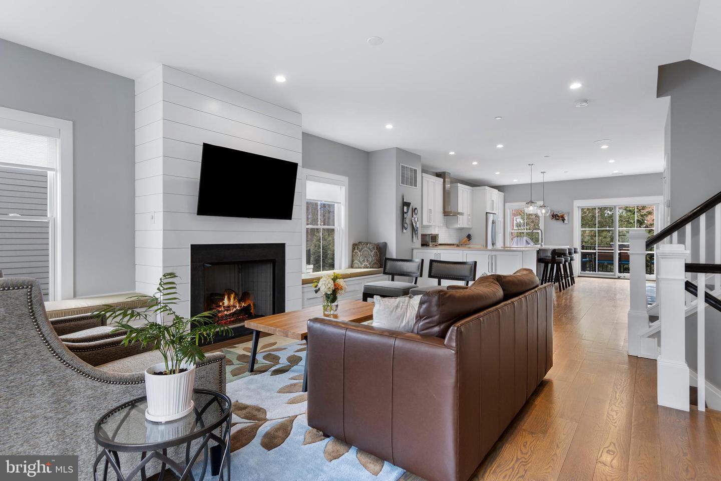 24 Price Ave #1