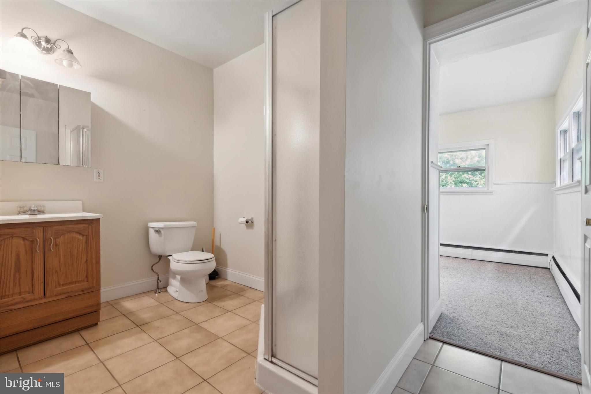 200 E WILLOW GROVE AVE