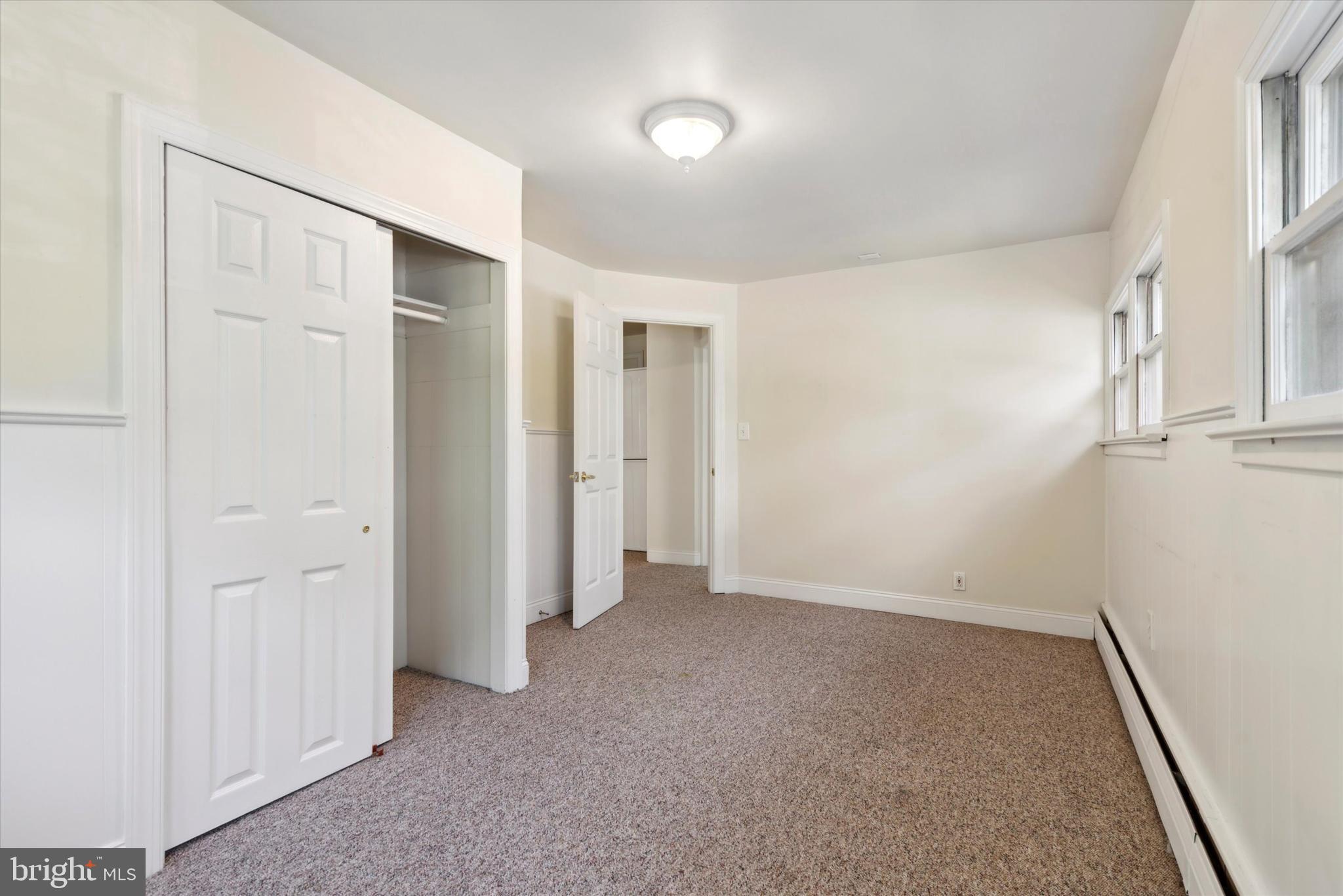 200 E WILLOW GROVE AVE