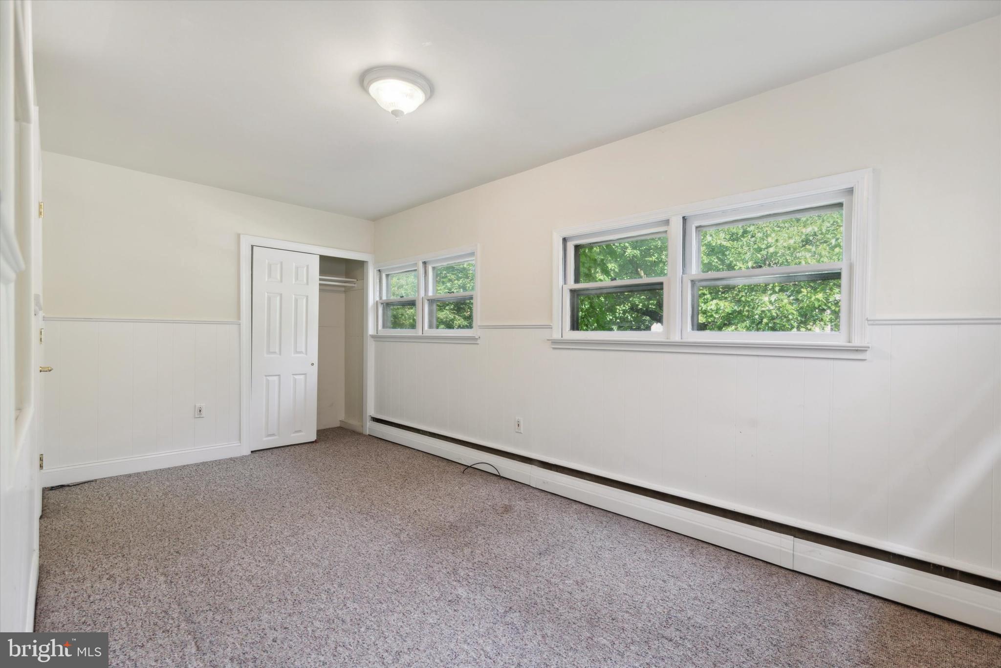 200 E WILLOW GROVE AVE