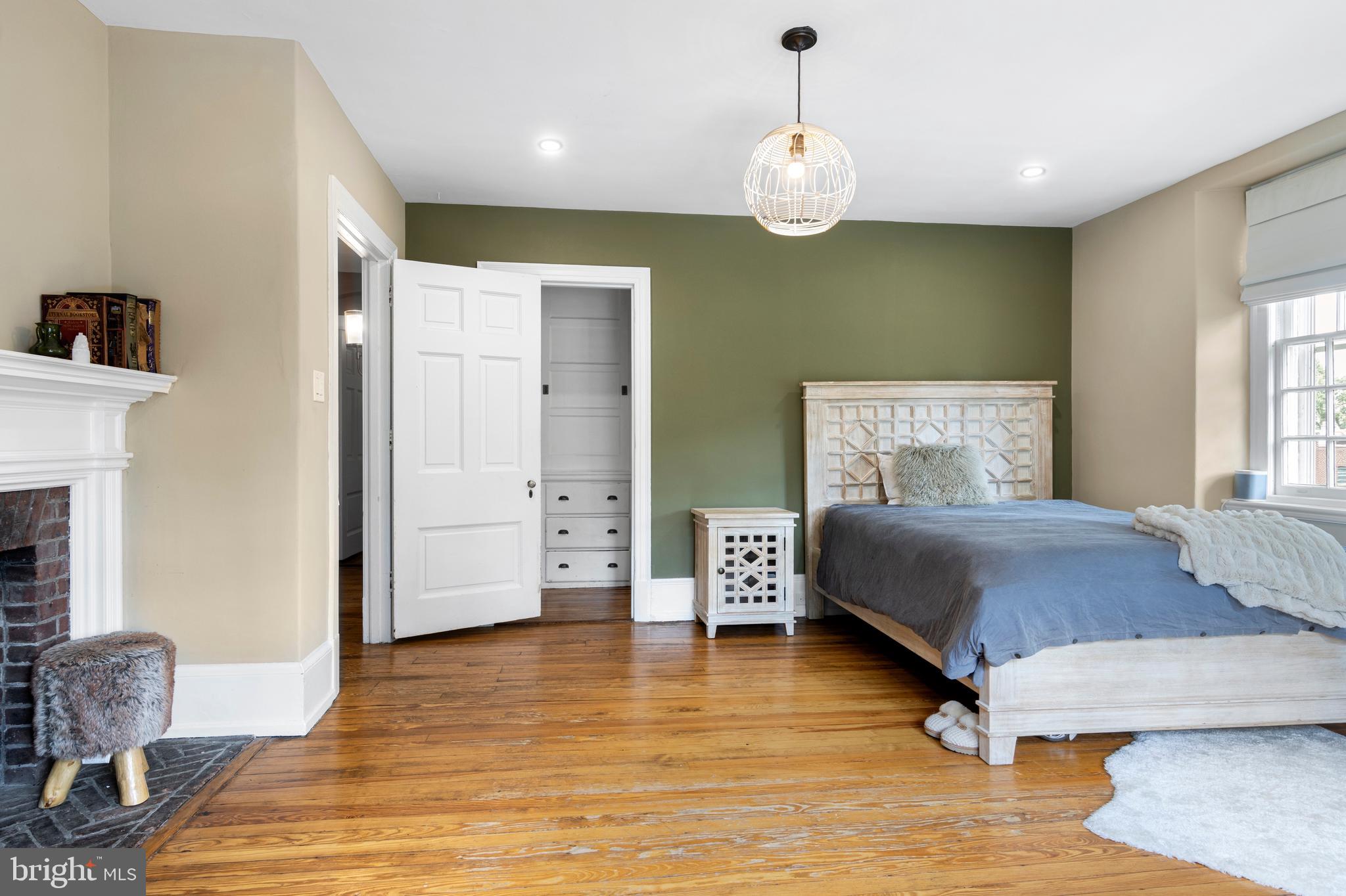 117 Carpenter Ln