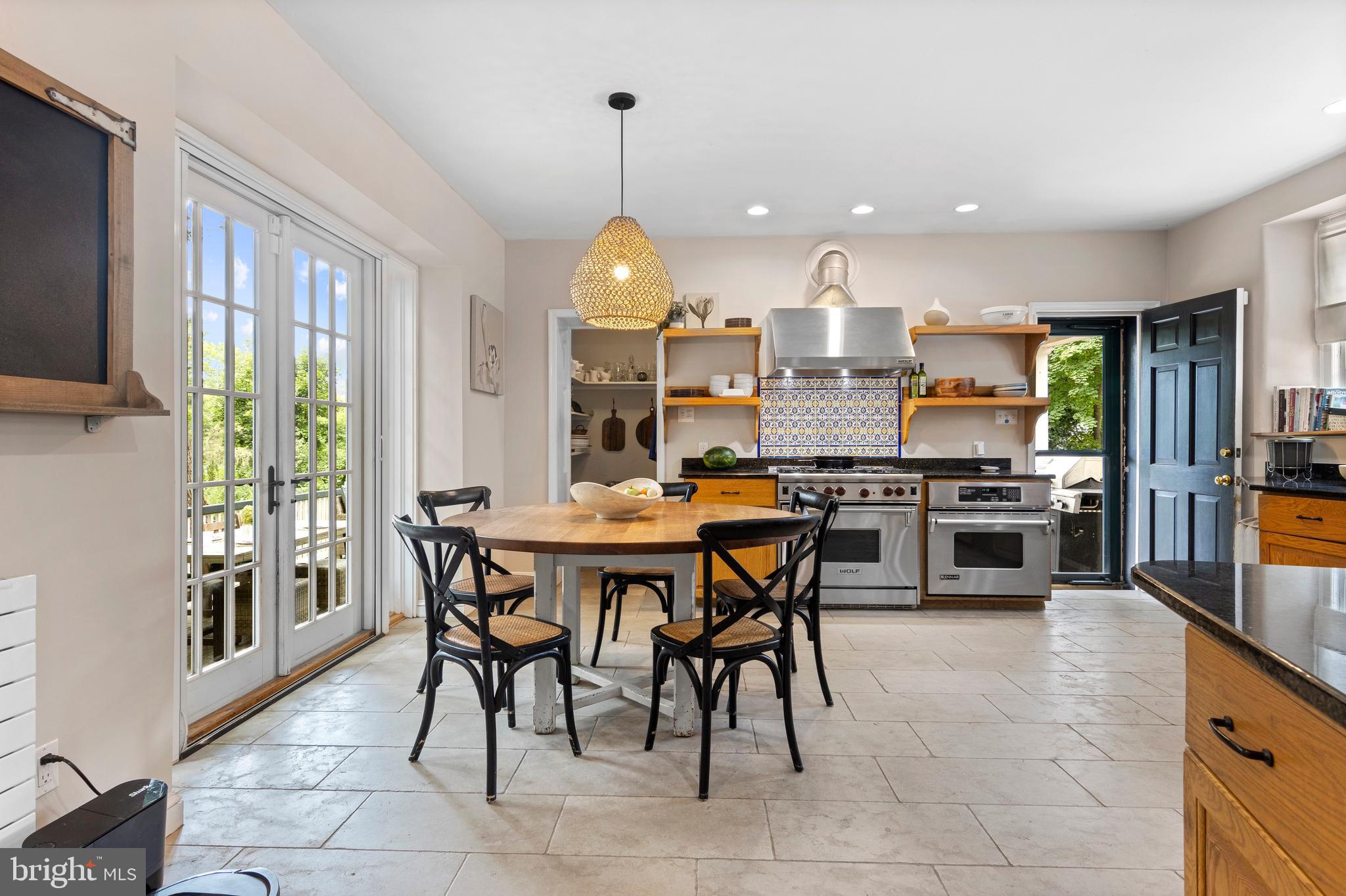 117 Carpenter Ln