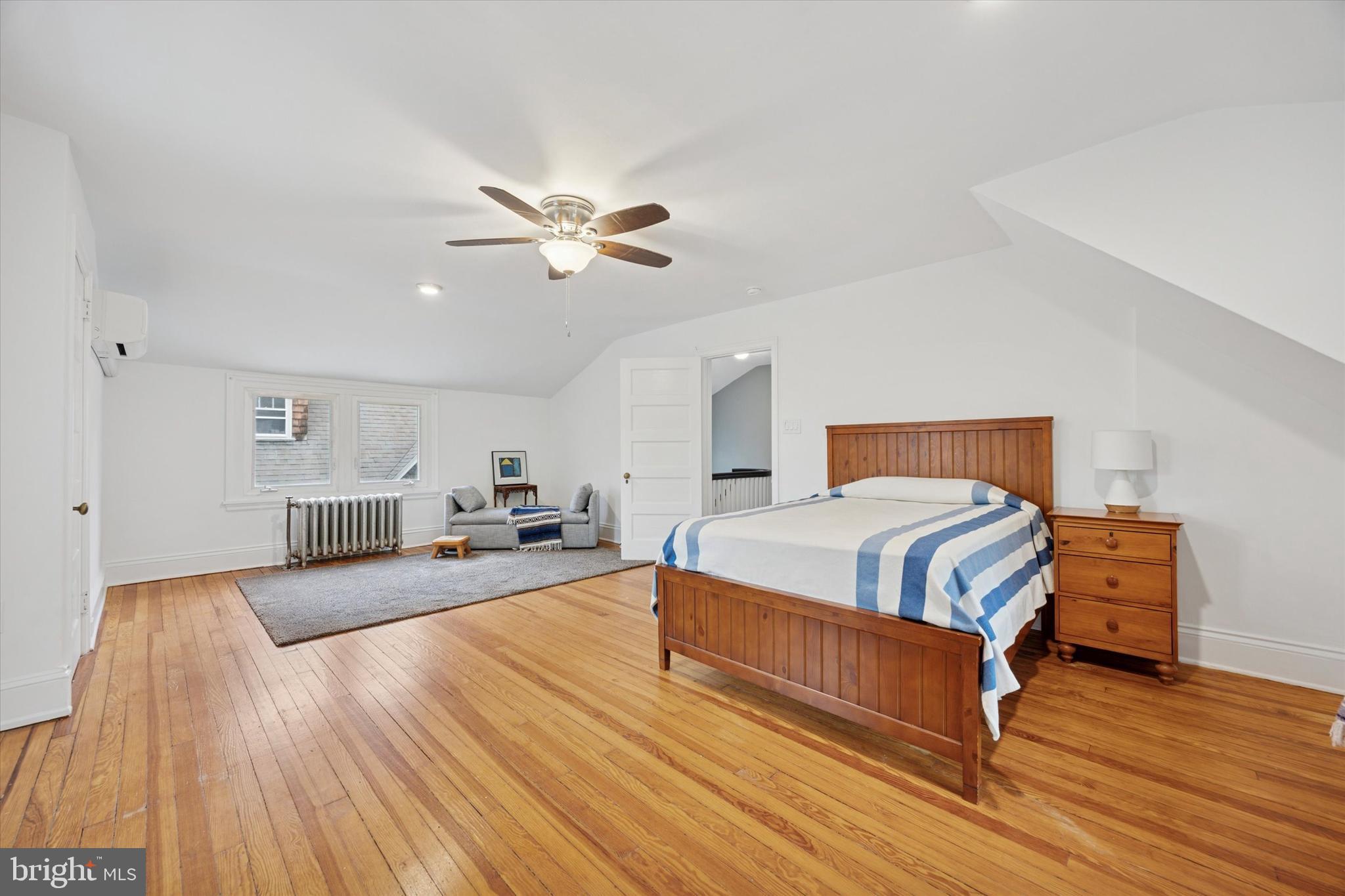 124 W Phil Ellena St