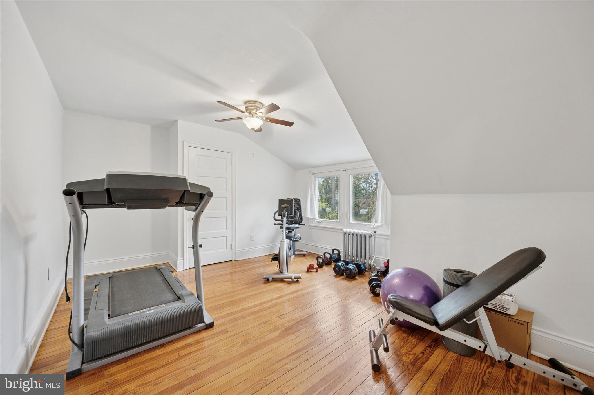 124 W Phil Ellena St