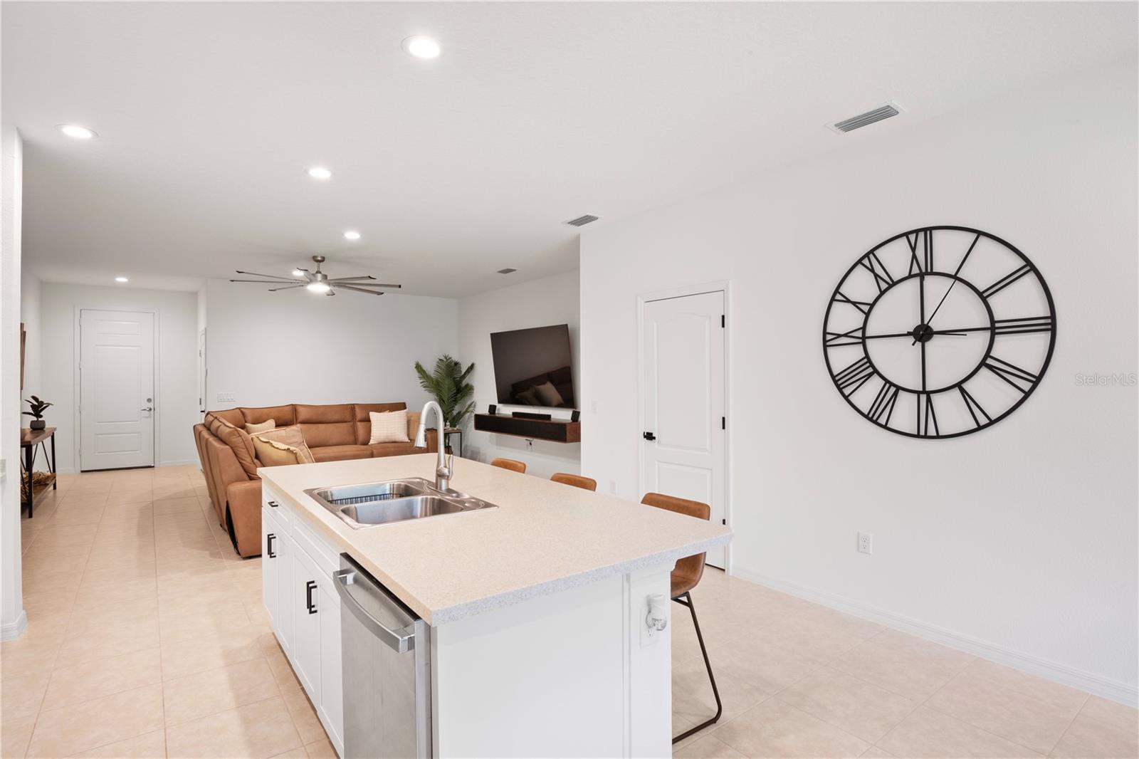 8411 CANYON CREEK TRL