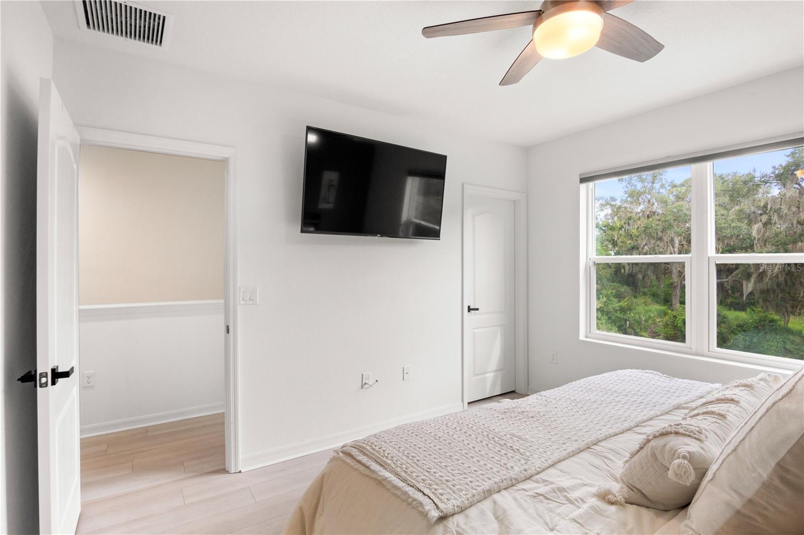 8411 CANYON CREEK TRL