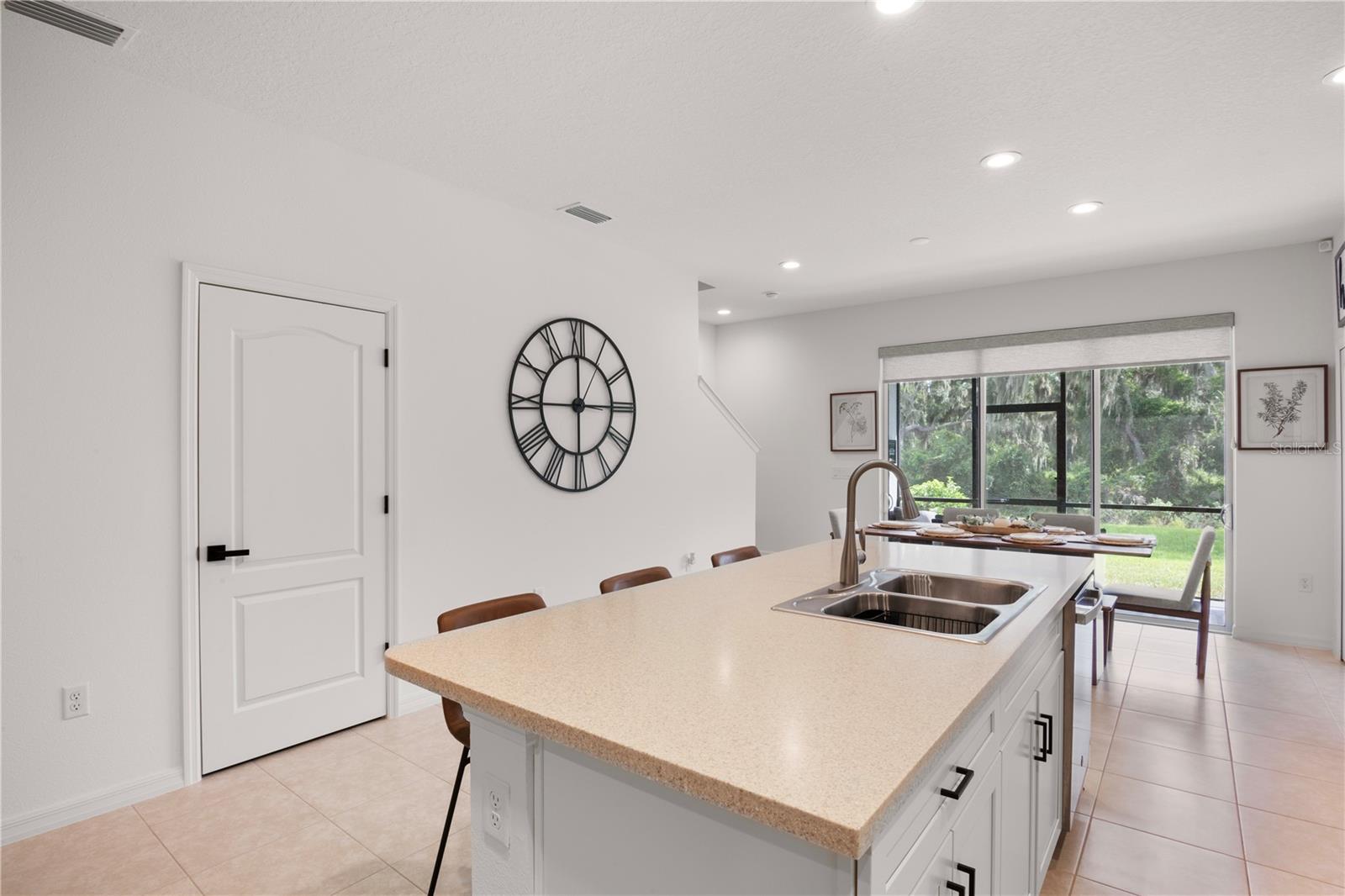 8411 CANYON CREEK TRL