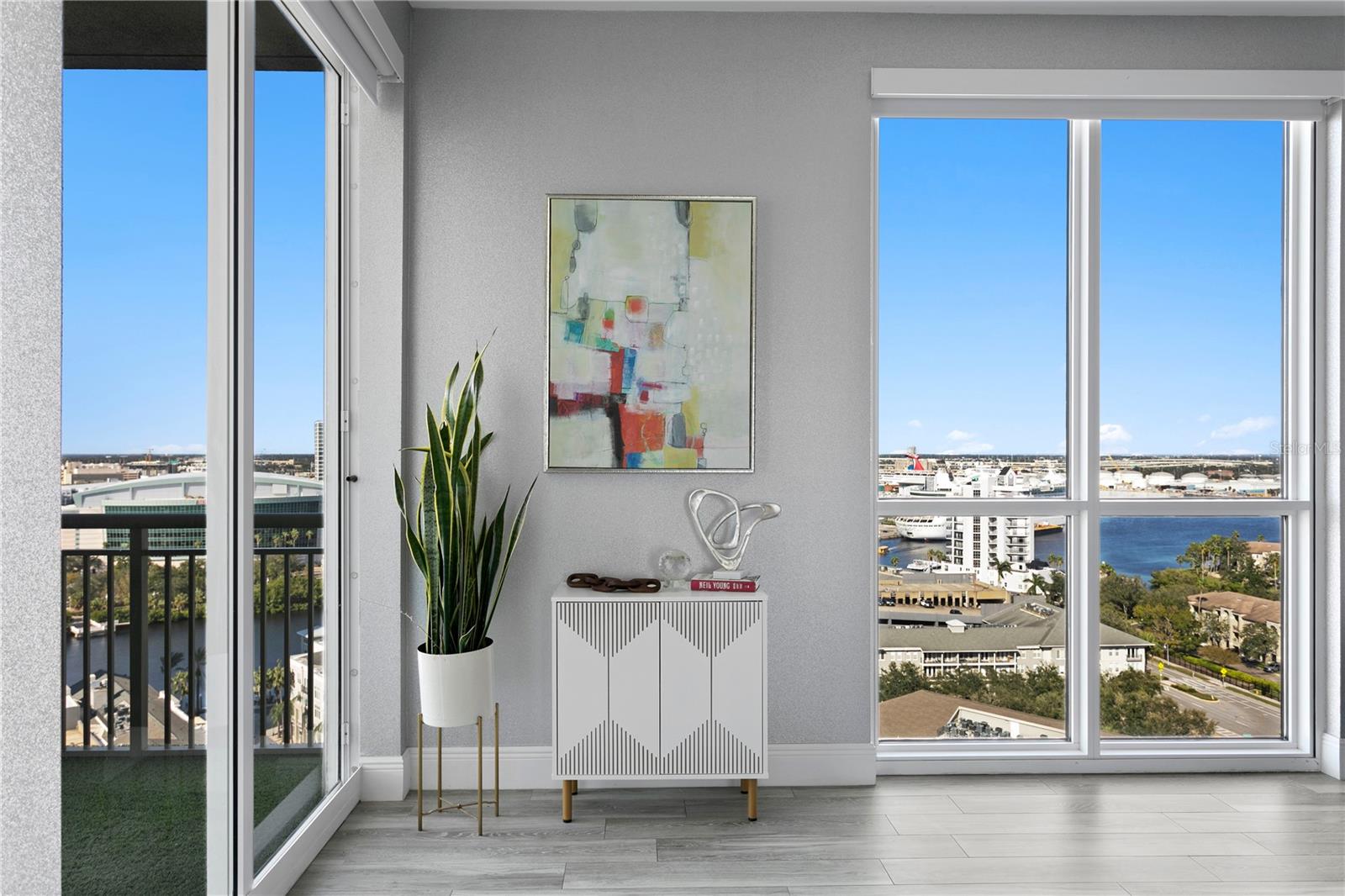 450 KNIGHTS RUN AVE #1805