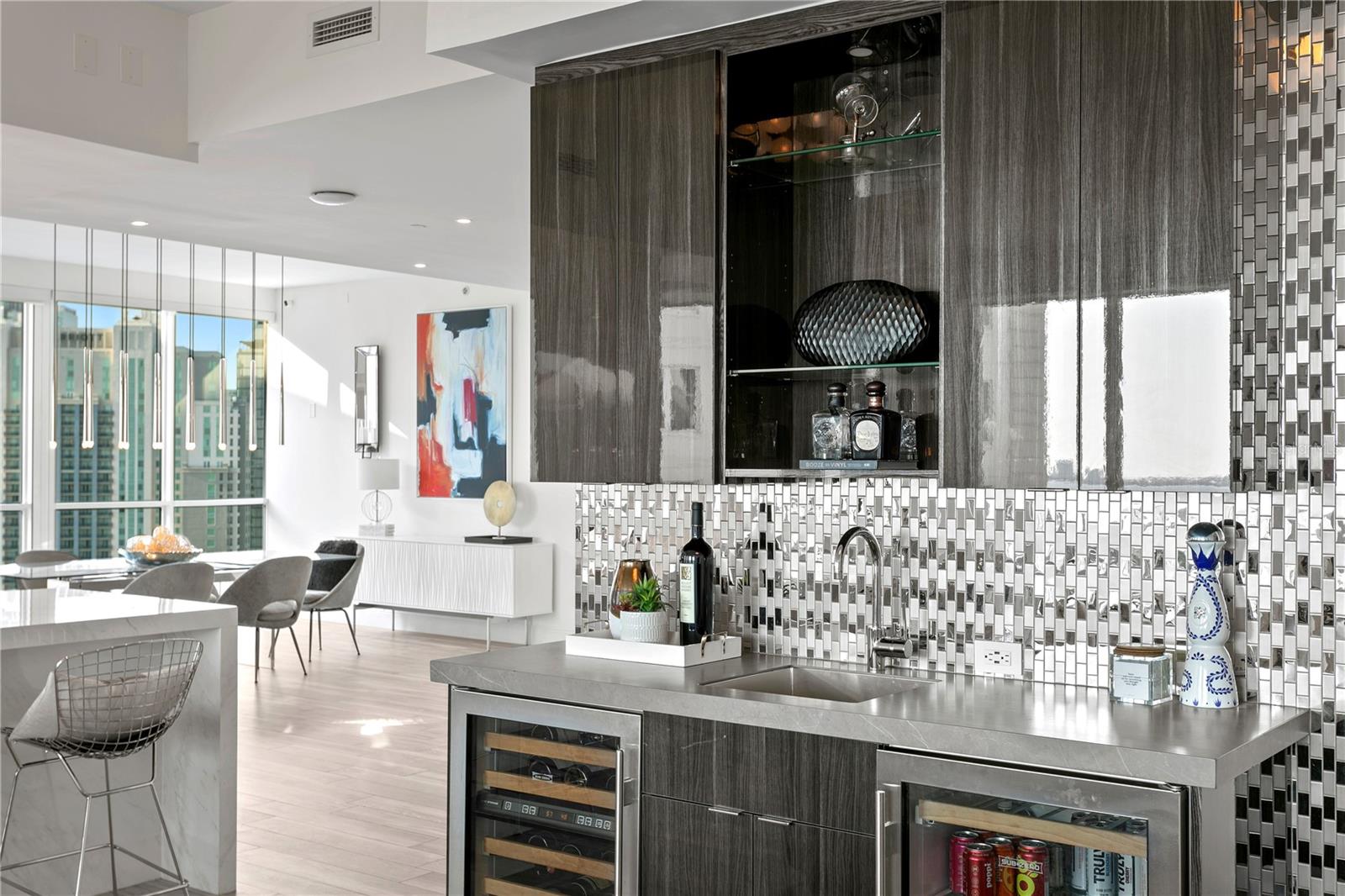 450 KNIGHTS RUN AVE #1805