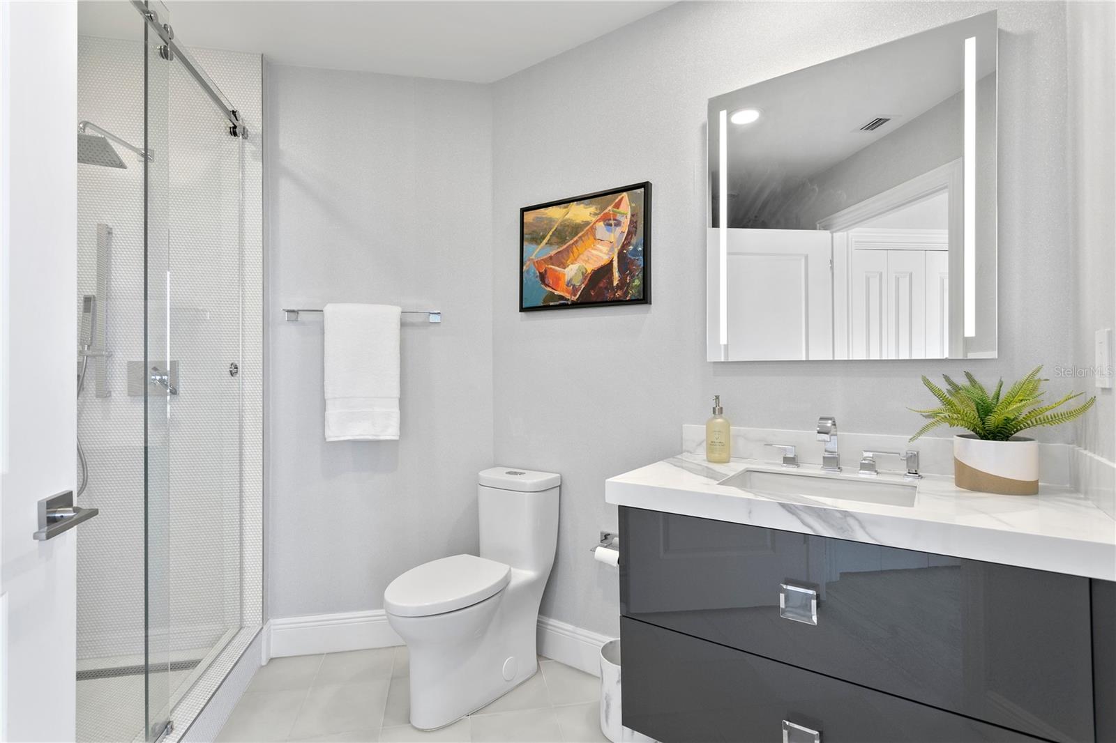 450 KNIGHTS RUN AVE #1805