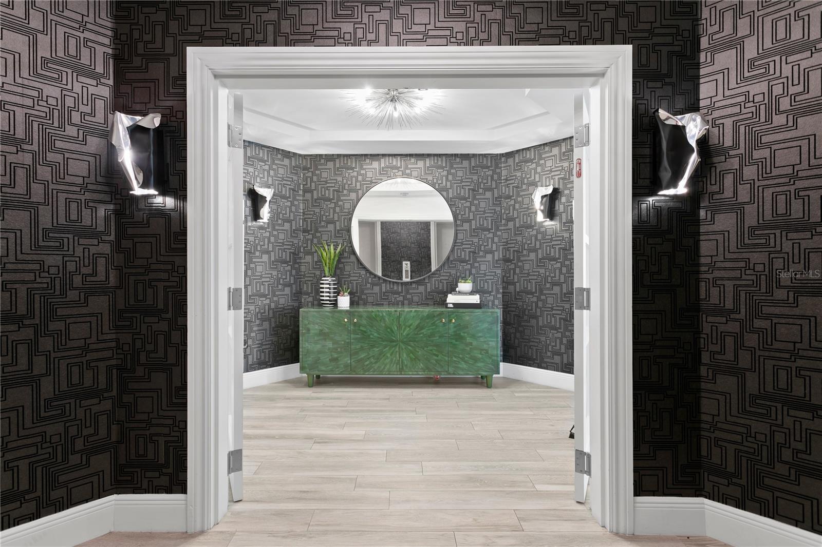 450 KNIGHTS RUN AVE #1805