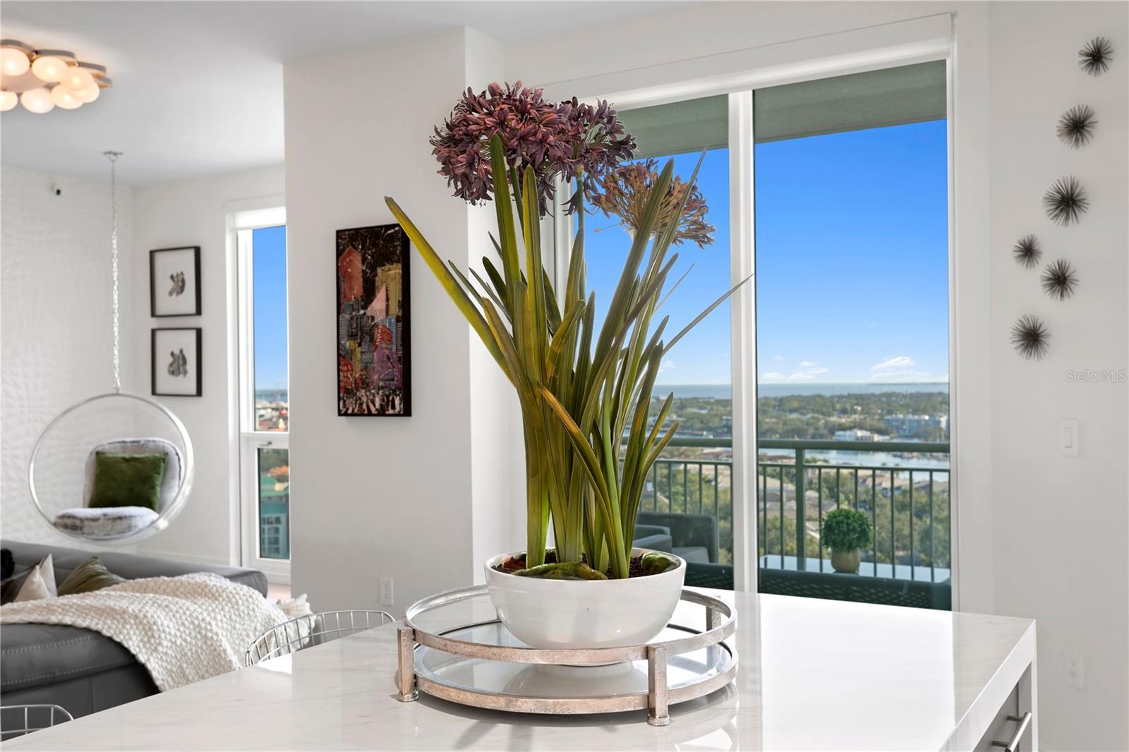 450 KNIGHTS RUN AVE #1805