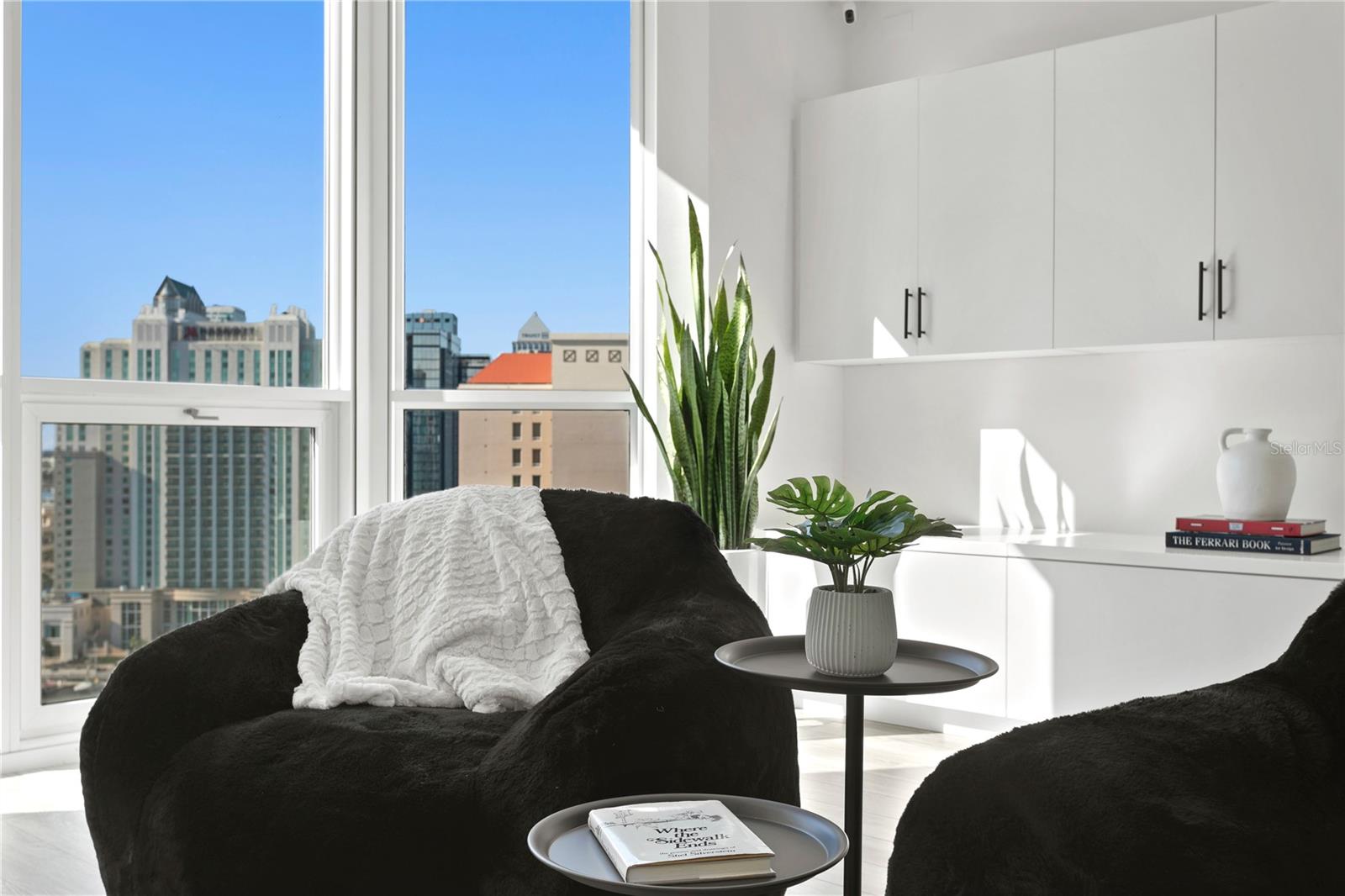 450 KNIGHTS RUN AVE #1805