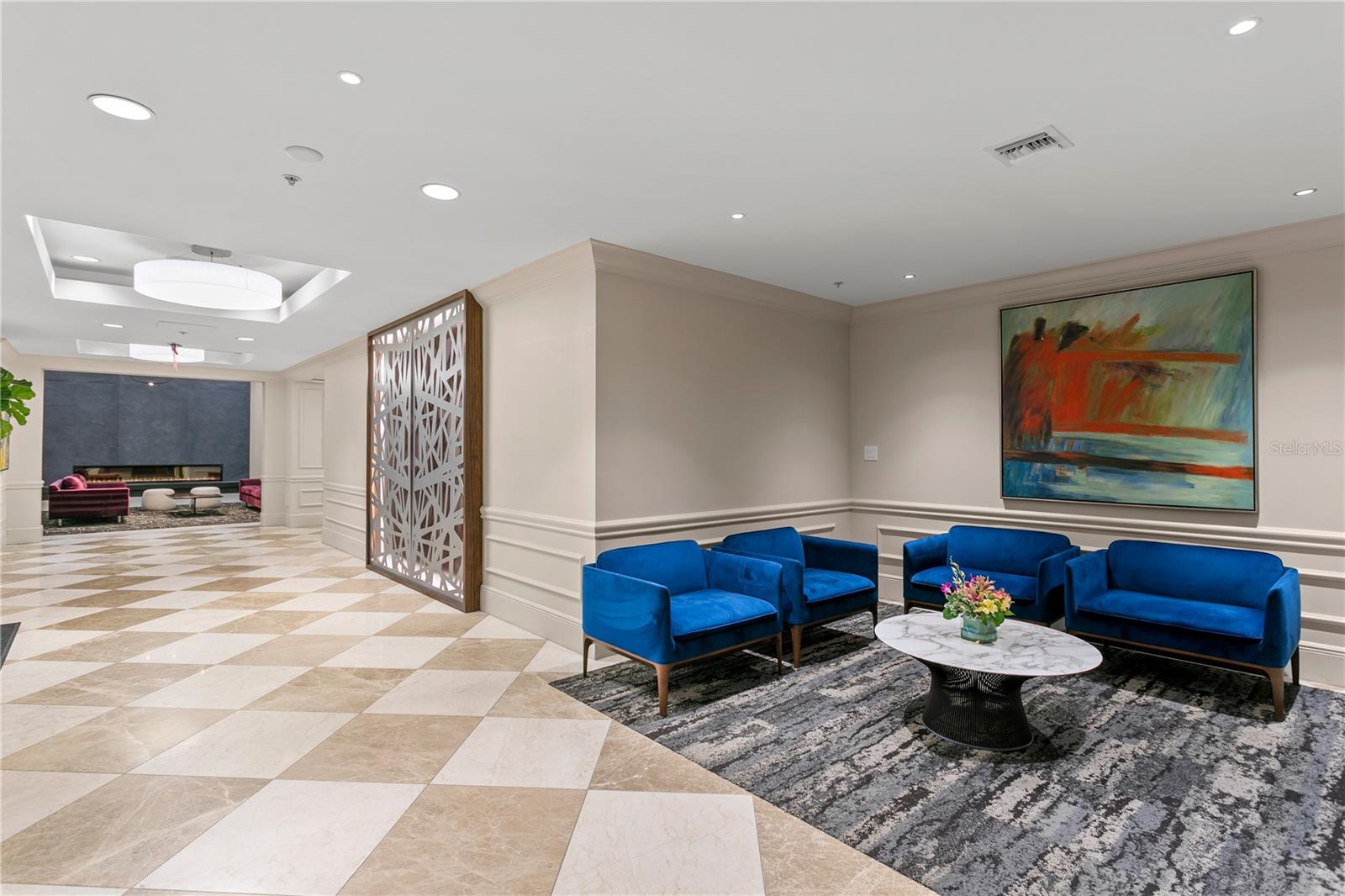 450 KNIGHTS RUN AVE #1805