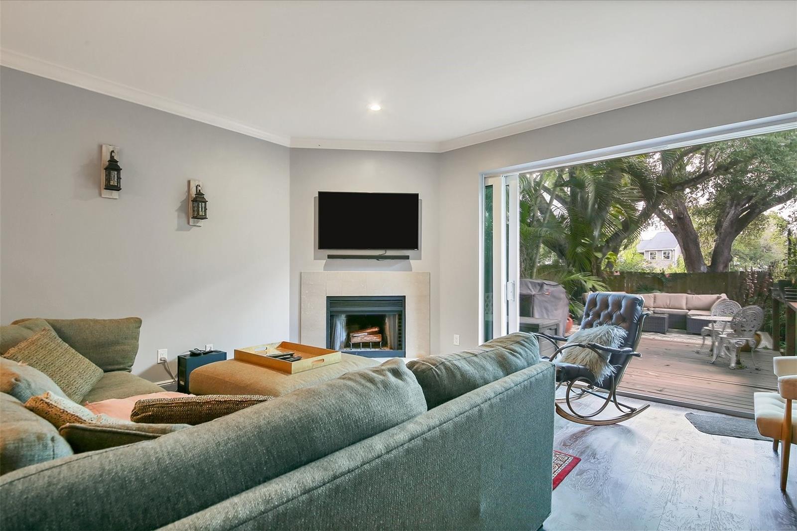 1506 S BAY VILLA PL #C