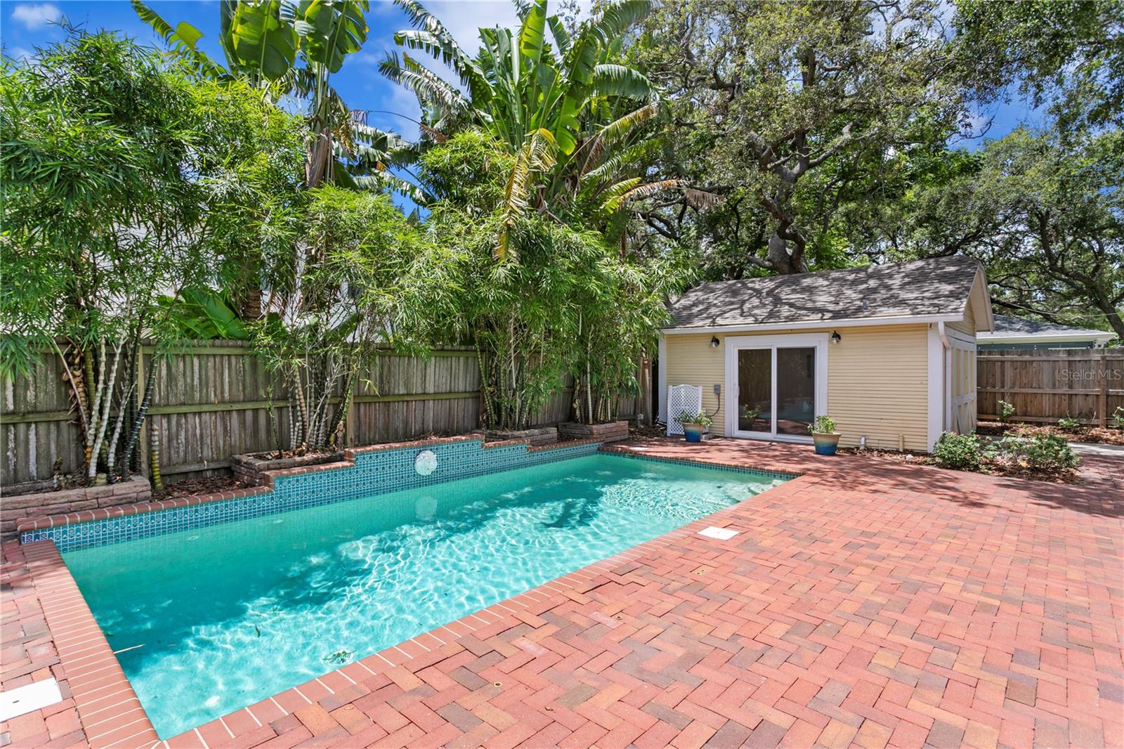 3118 W HARBOR VIEW AVE