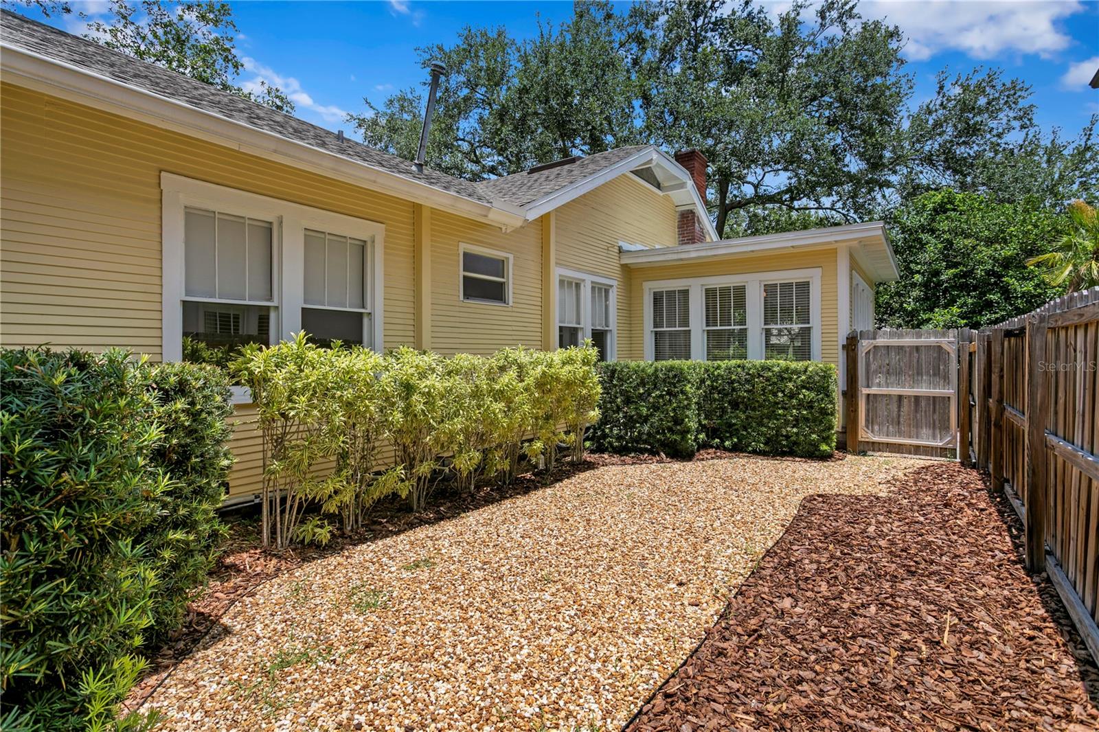 3118 W HARBOR VIEW AVE