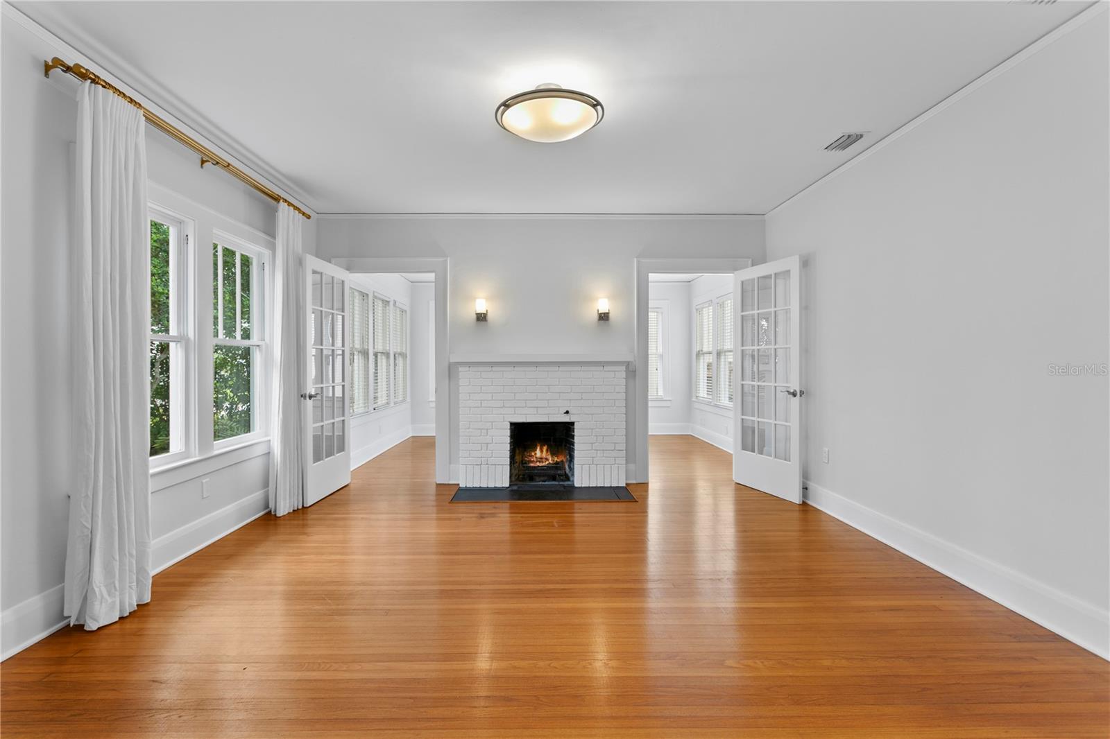 3118 W HARBOR VIEW AVE