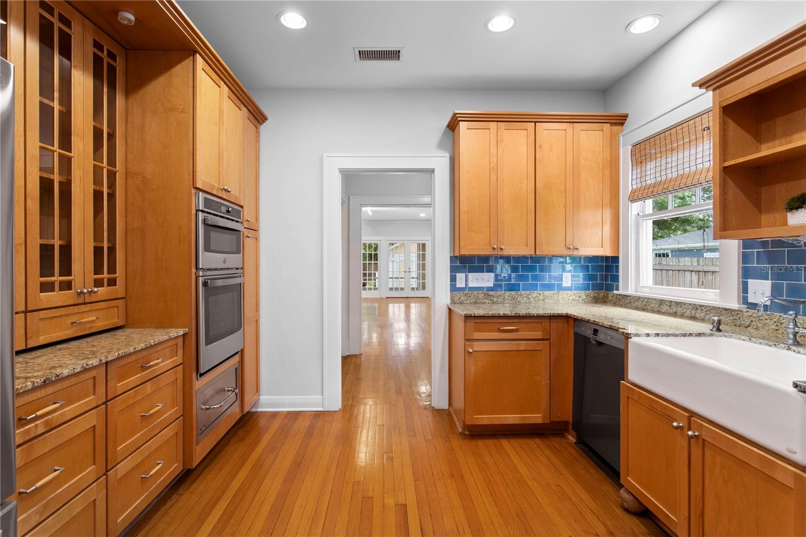 3118 W HARBOR VIEW AVE