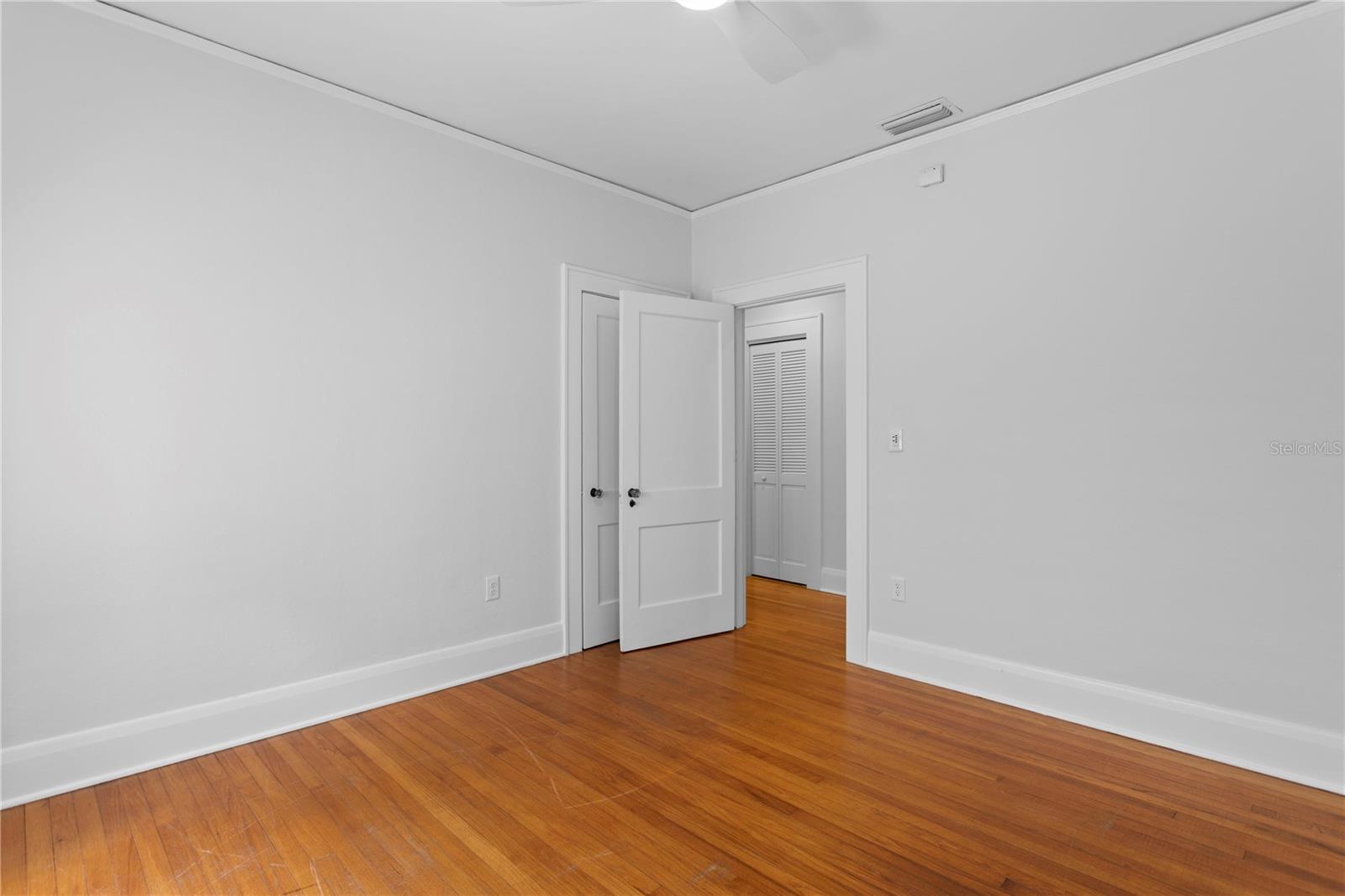 3118 W HARBOR VIEW AVE