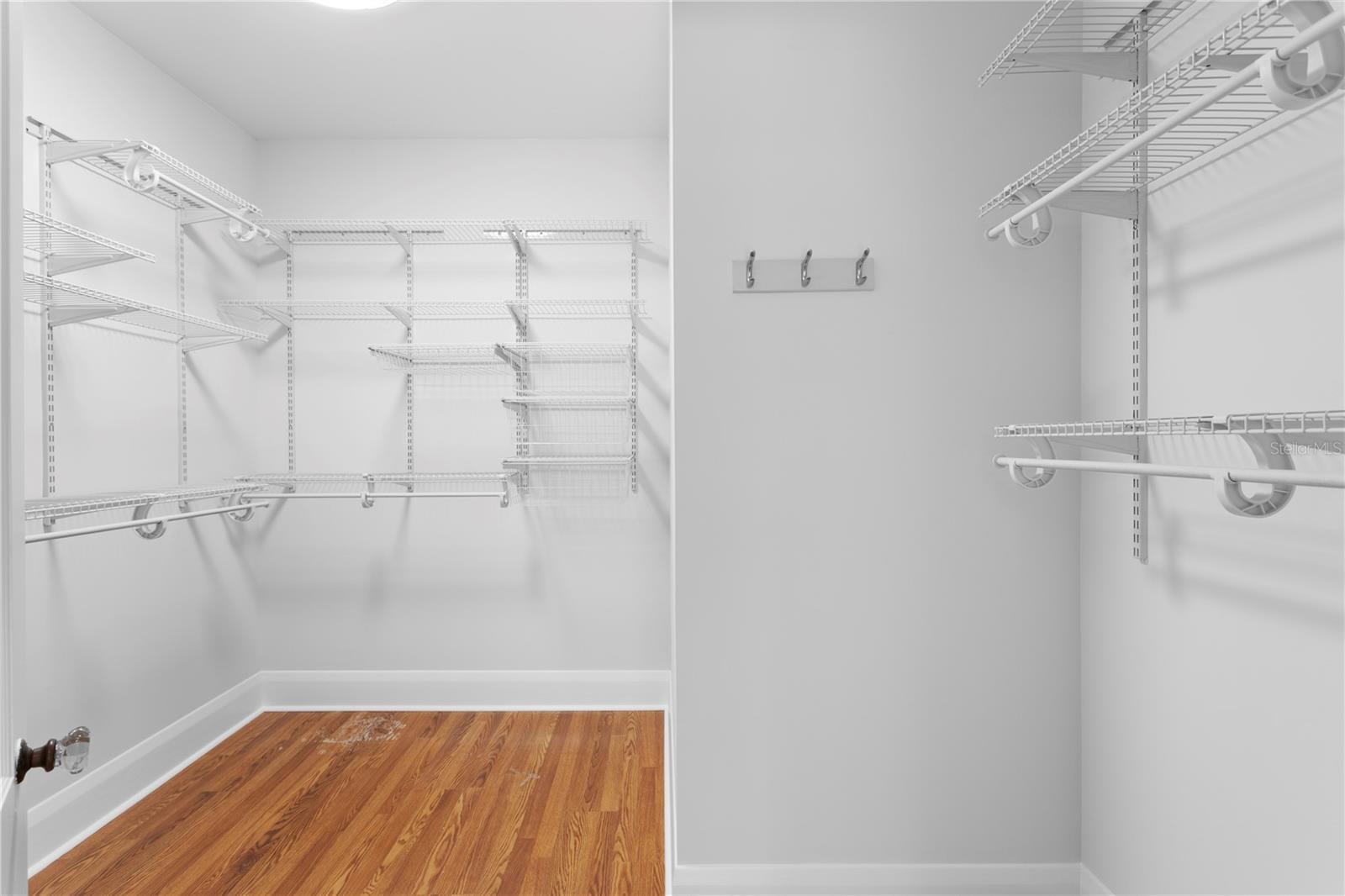 3118 W HARBOR VIEW AVE