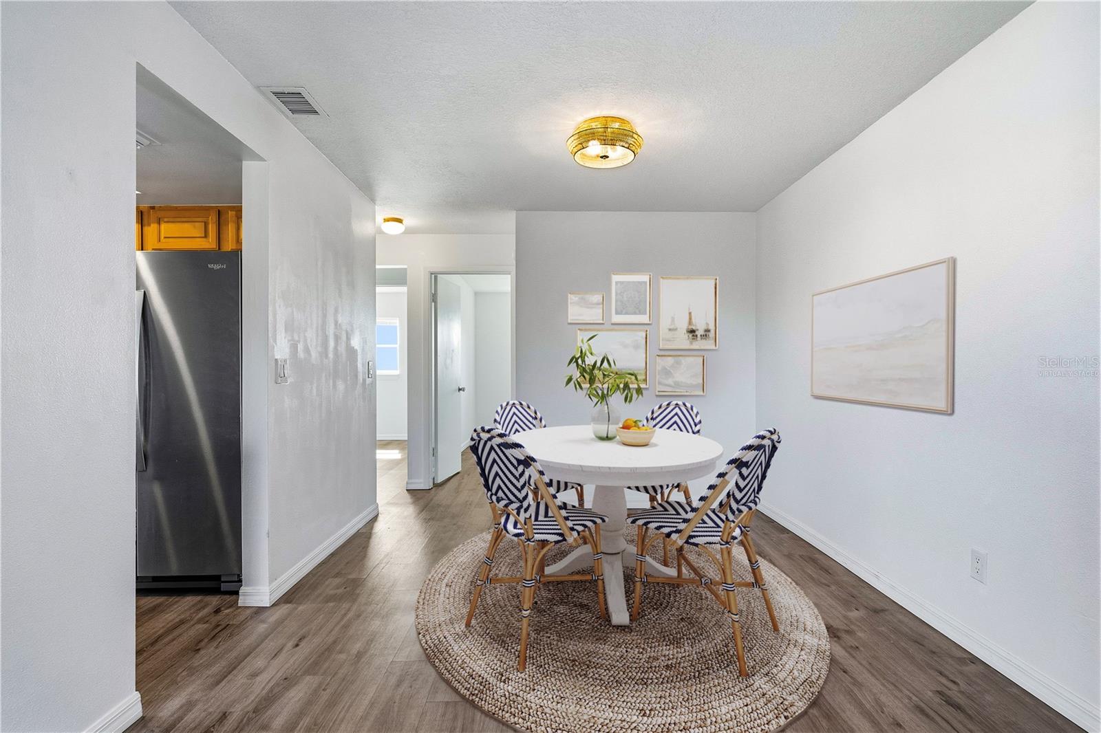 3303 W SHELL POINT RD