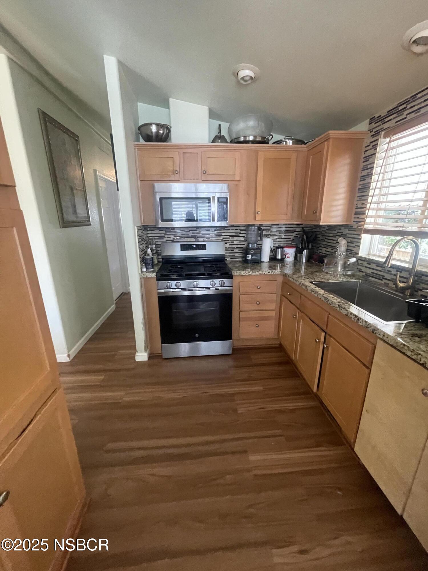321 W North Avenue 49