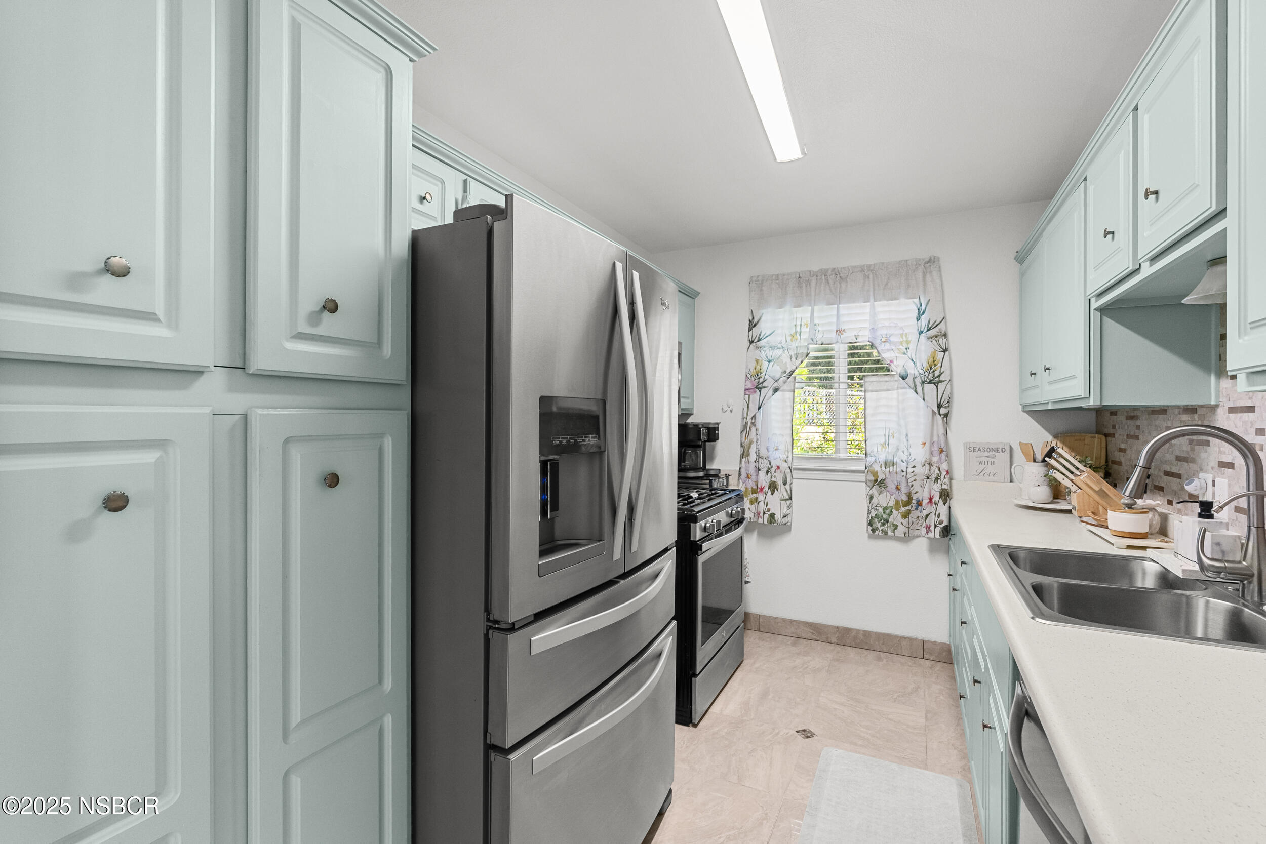 3875 Cassini Circle 2
