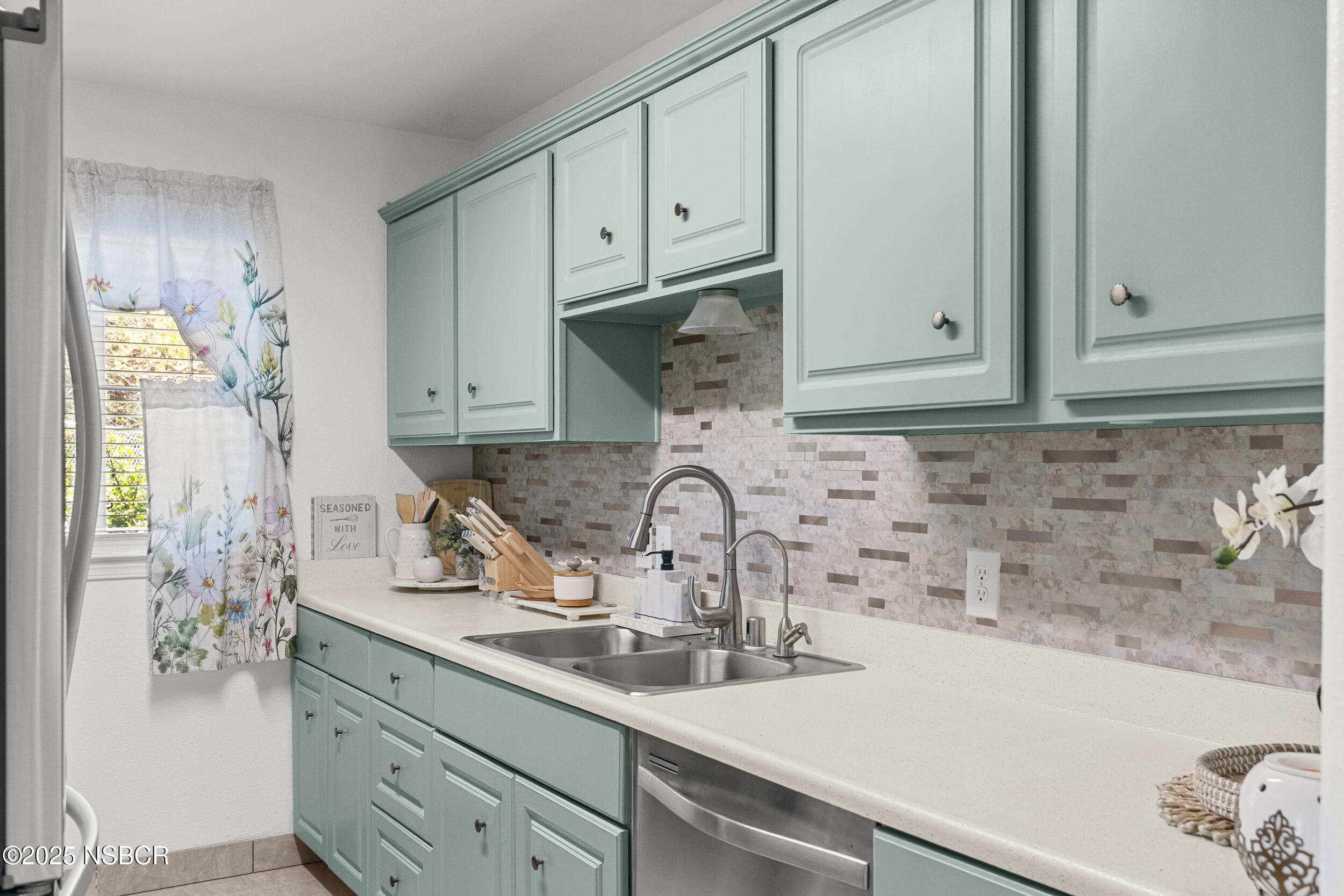 3875 Cassini Circle 2