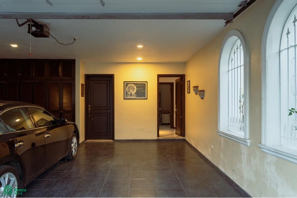 Calle 73 por 36 y 38 195, Montes De Ame, Mérida, Yucatán