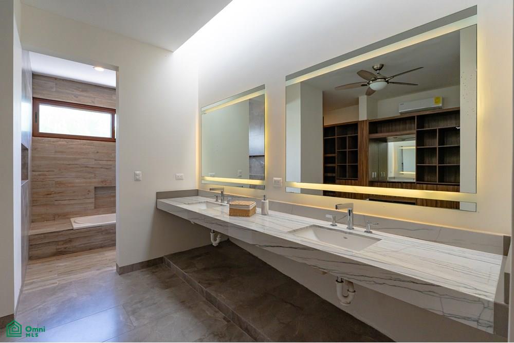 Single-Level Architectural Residence | Temozón Norte, Mérida