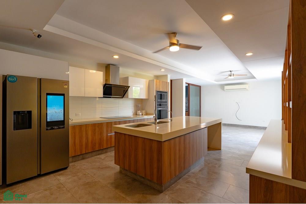 Single-Level Architectural Residence | Temozón Norte, Mérida