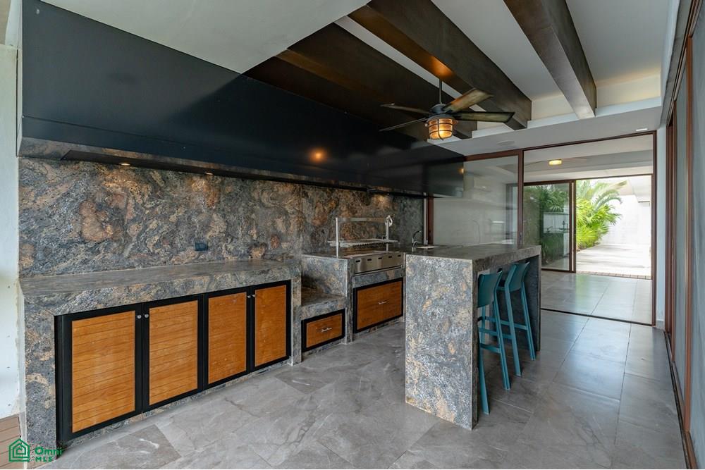 Single-Level Architectural Residence | Temozón Norte, Mérida