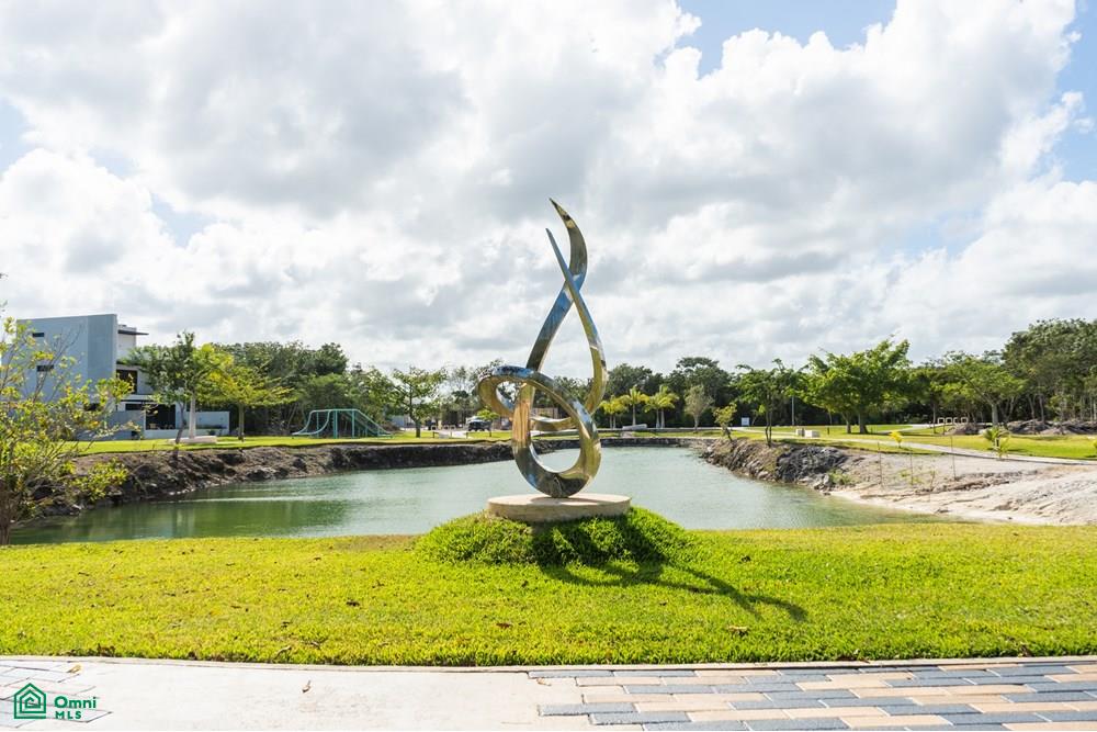 Residential Lot for Sale in Cancún | Lot 3, Parque Victoria – Lausana Residencial