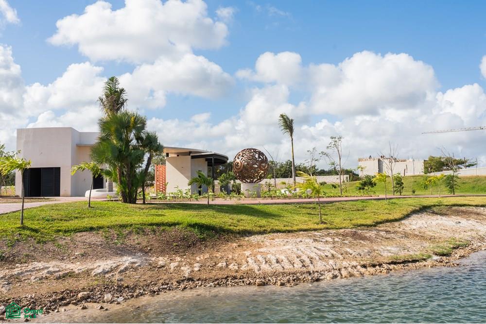 Residential Lot for Sale in Cancún | Lot 3, Parque Victoria – Lausana Residencial