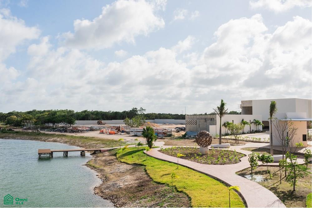 Residential Lot for Sale in Cancún | Lot 3, Parque Victoria – Lausana Residencial