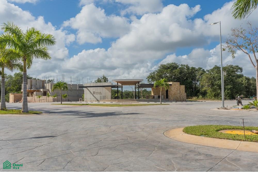 Residential Lot for Sale in Cancún | Lot 3, Parque Victoria – Lausana Residencial