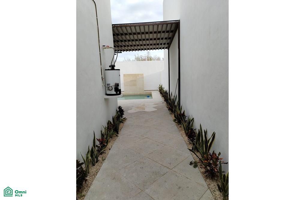 Calle 49B 840, Dzityá, Mérida, Yucatán
