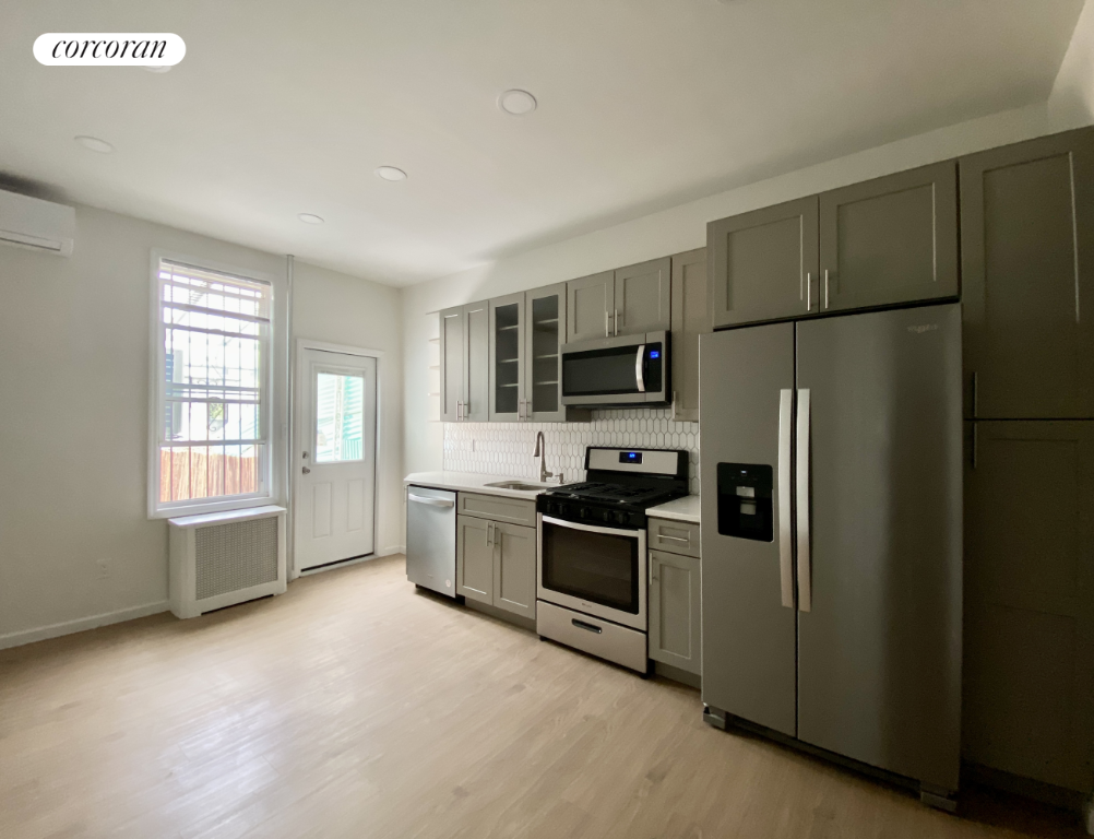 1814 GROVE Street 1R