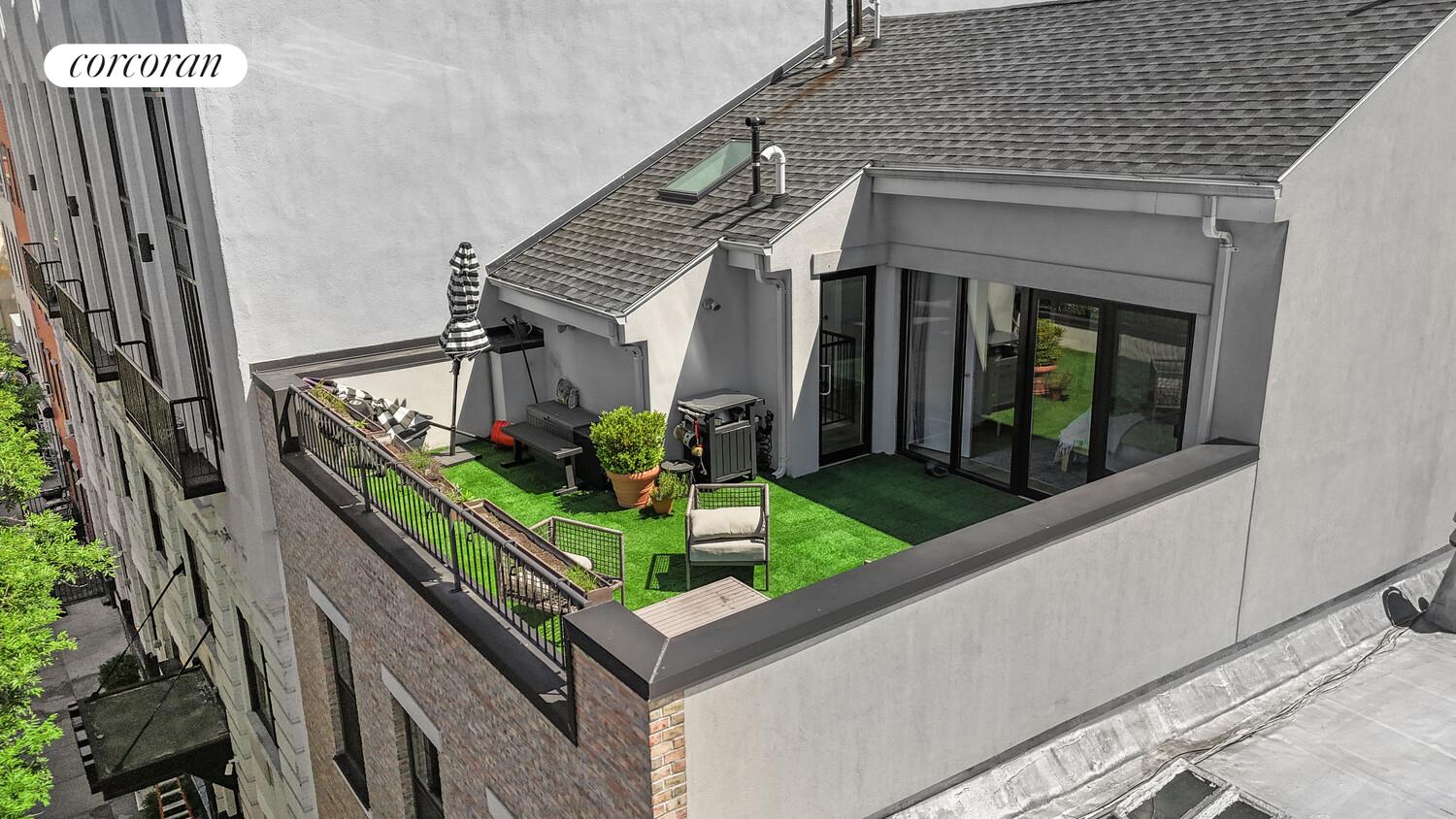 212 FRANKLIN Street