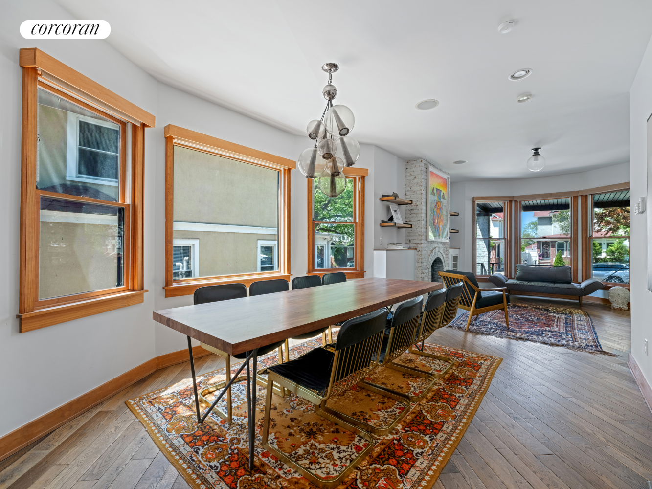 7807 RIDGE Boulevard