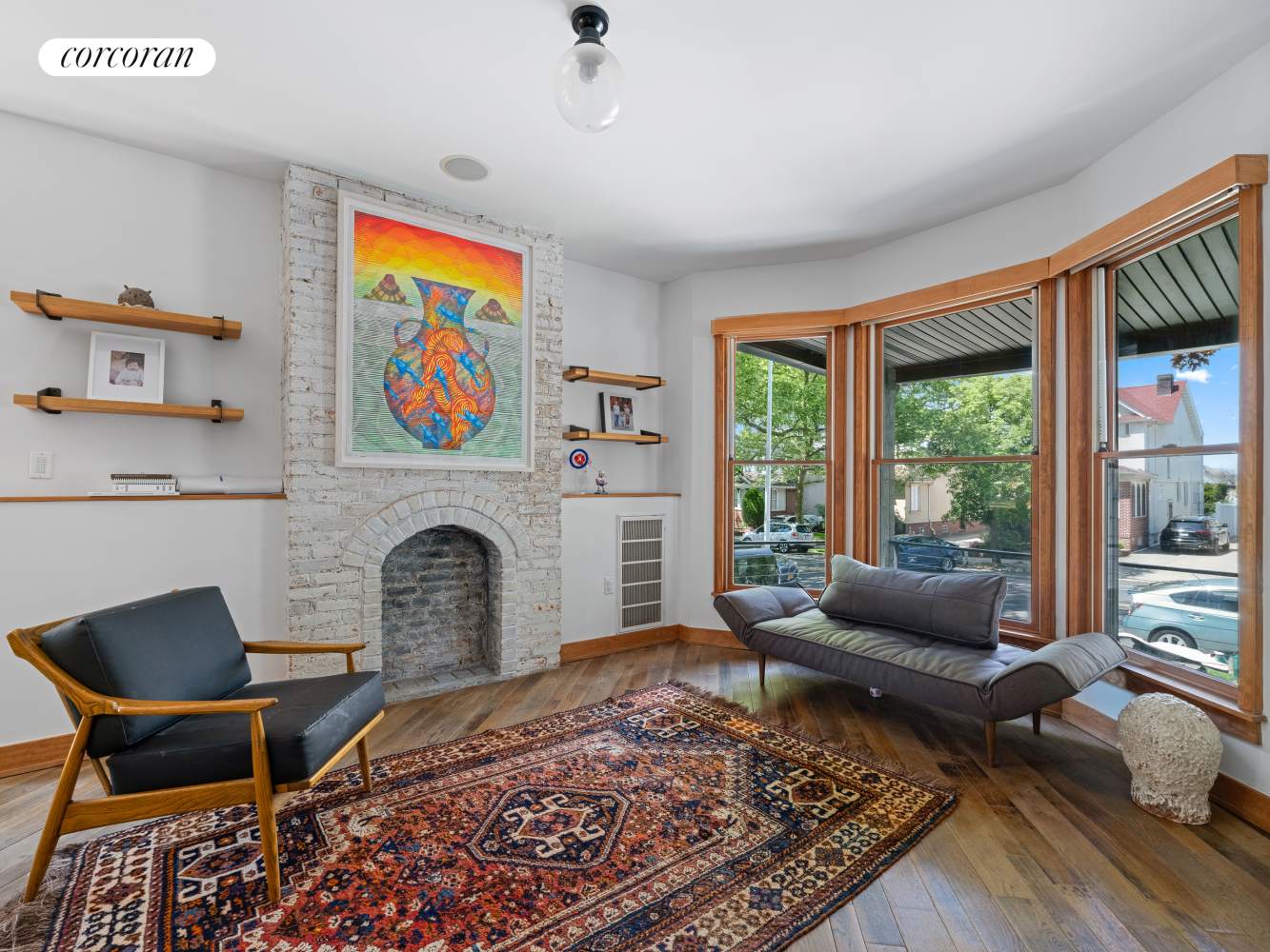 7807 RIDGE Boulevard