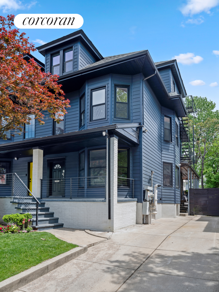 7807 RIDGE Boulevard